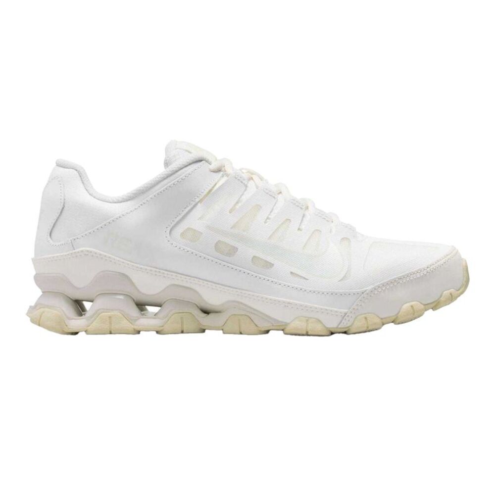 Nike Womens/Ladies Reax 8 Tr Sneakers / White